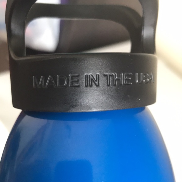 Duluth Trading Company Liberty Metal Water Bottle. Made In USA. About 24 Ounces. - Picture 5 of 8